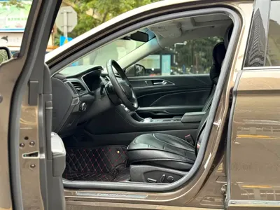 Ford Taurus