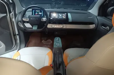 CHANGAN NEVO Lumin