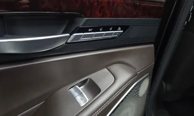 Genesis EQ900