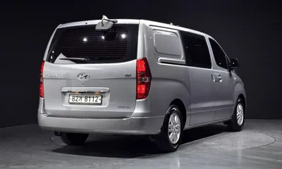 Hyundai Starex