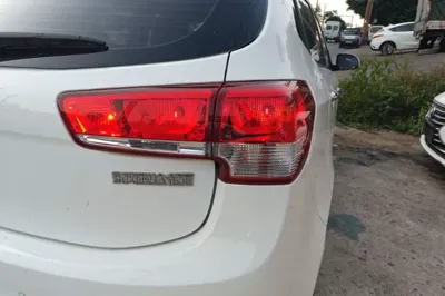 Kia K2