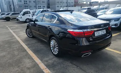 Kia K9