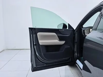 Volvo 沃尔沃XC70插电式混动