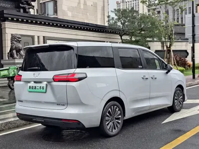Wuling 星光730新能源