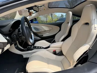 McLaren GT