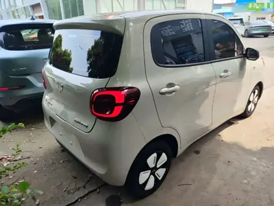 Wuling MINIEV