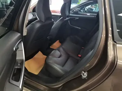 Volvo XC60 (Import)
