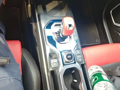 Geely ICON