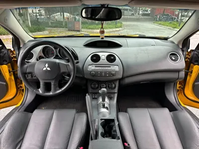 Mitsubishi Eclipse