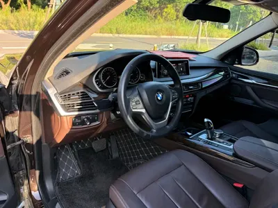 BMW X5 (Import)
