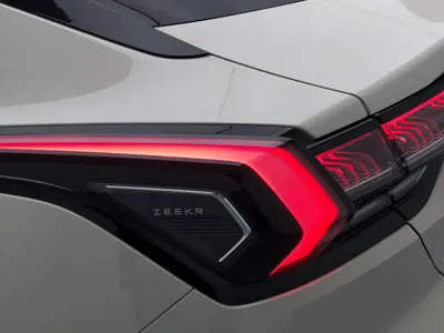 Zeekr 001