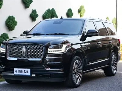 Lincoln Navigator