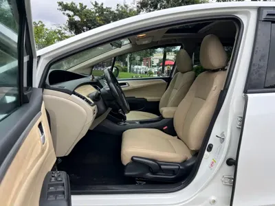 Honda Jade