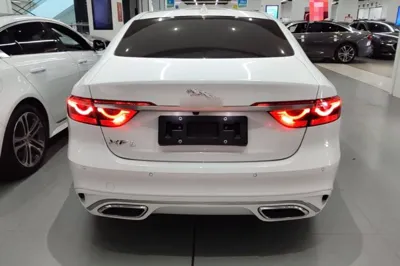 Jaguar XFL