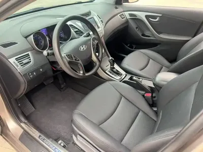 Hyundai Elantra Langdong
