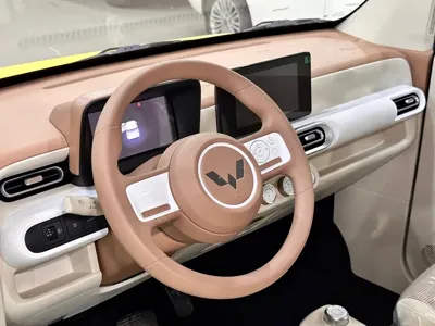 Wuling MINIEV