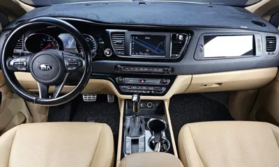 Kia Canival
