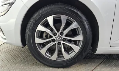 Renault-KoreaSamsung SM6