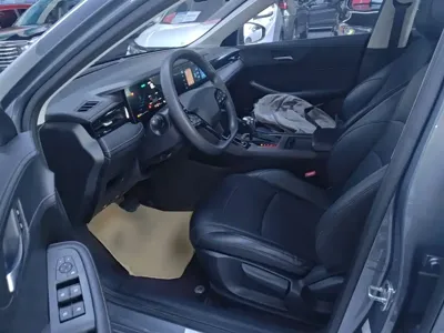 Roewe i5