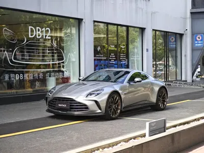 Aston Martin V8 Vantage