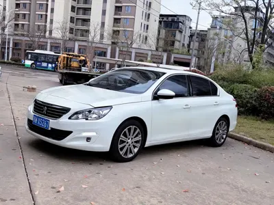 Peugeot 408