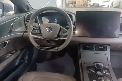 BYD Han