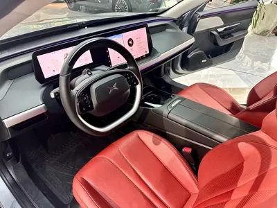 Xpeng P7