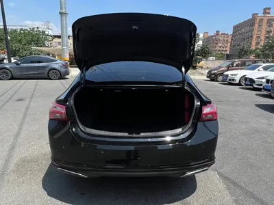 Chevrolet Malibu XL
