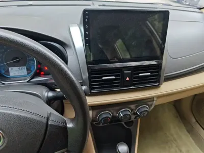 Toyota Yaris L
