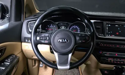 Kia Canival
