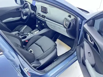 Mazda 3 Axela