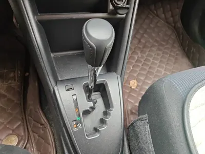 Toyota Yaris L