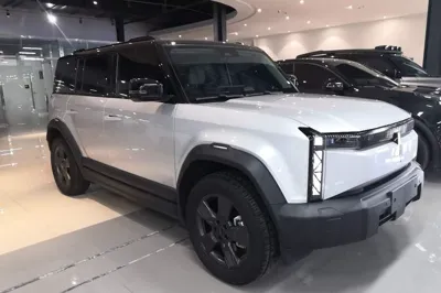 iCAR 03
