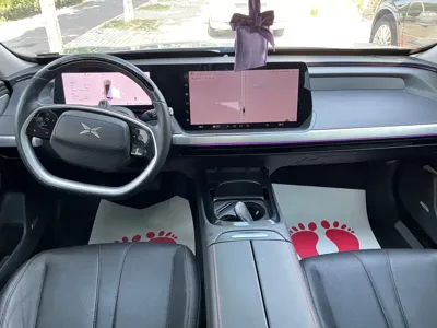 Xpeng P7