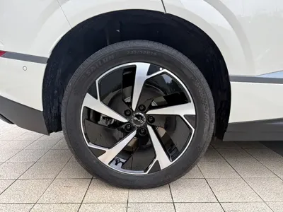 BYD 海狮06