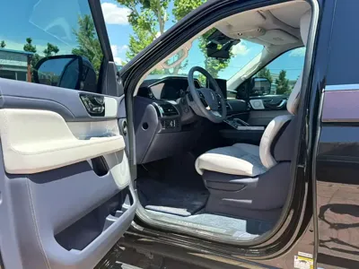 Lincoln Navigator One