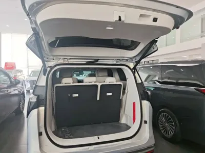 Buick GL8 Hybrid