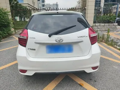 Toyota Yaris L