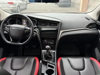 Venucia D60