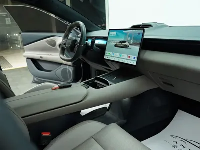 Lynk & Co Z10