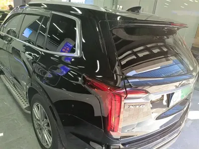 Cadillac XT6