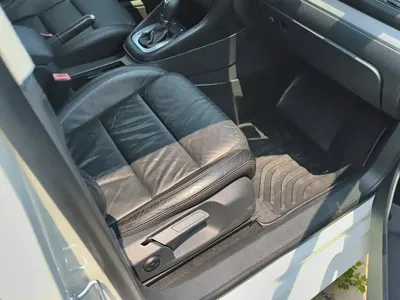 Volkswagen Golf (Import)