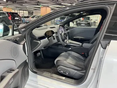 Zeekr 极氪007GT