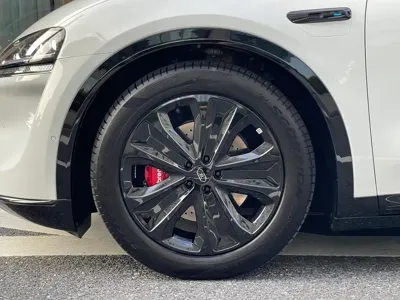 智界 Zhijie R7