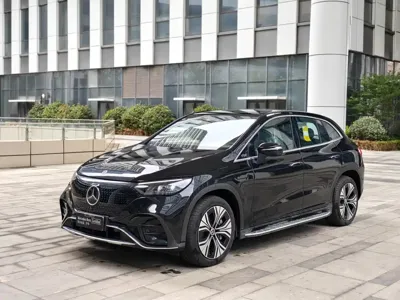 Mercedes-Benz EQE SUV