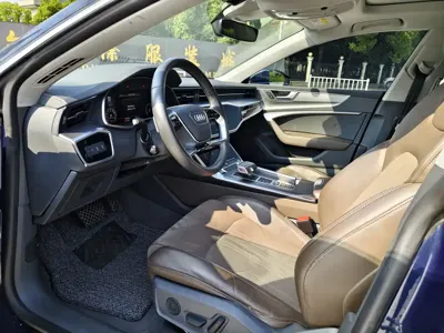 Audi A7L