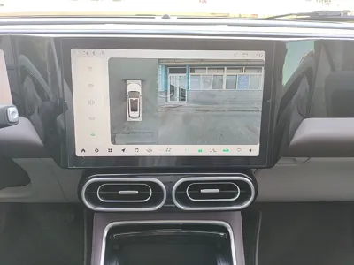 Leapmotor C11