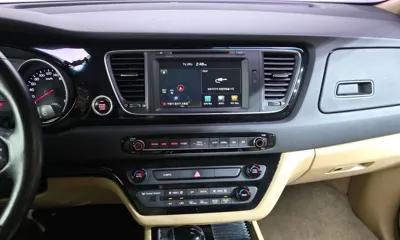Kia Canival