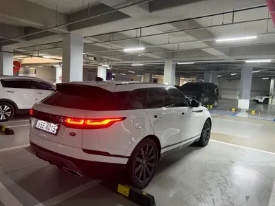 Land Rover Range Rover Velar