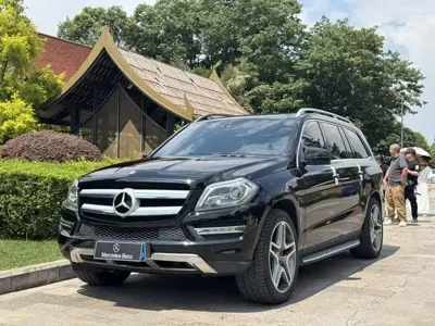 Mercedes-Benz GL-Class
